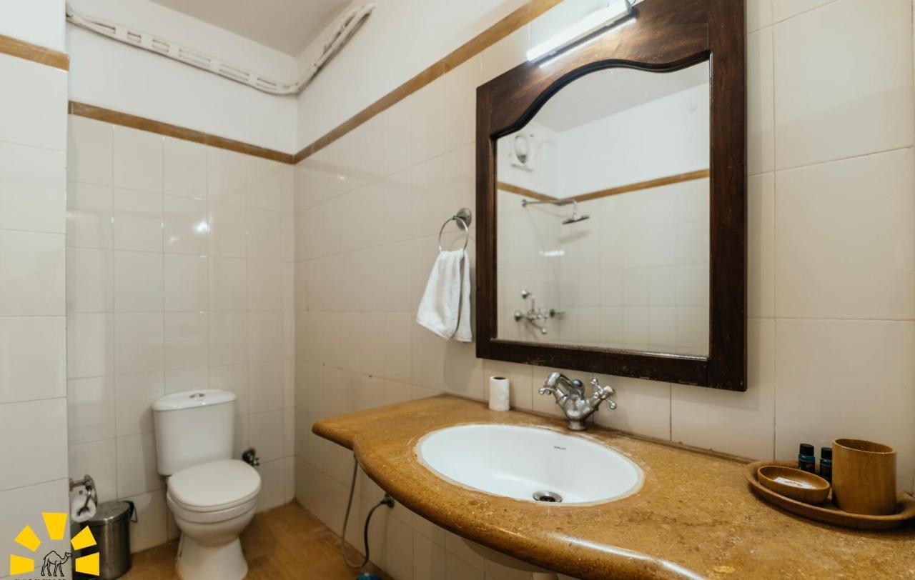 Hotel Golden Safari Jaisalmer ジャイサルメール エクステリア 写真